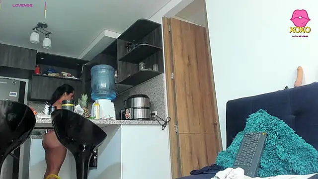 Bessie32 라이브 XXX 채팅