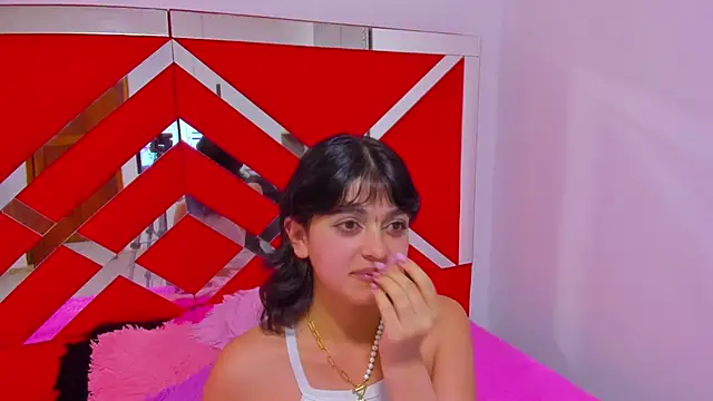 velvet_girll Adlı Modelin Canlı XXX Sohbeti