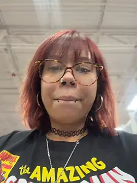 moan4mona – Naživo XXX chat