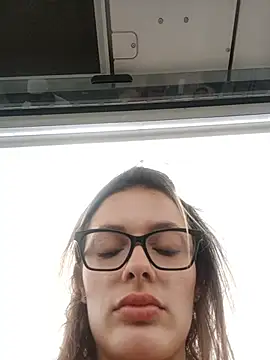 karenarangoのライブXXXチャット