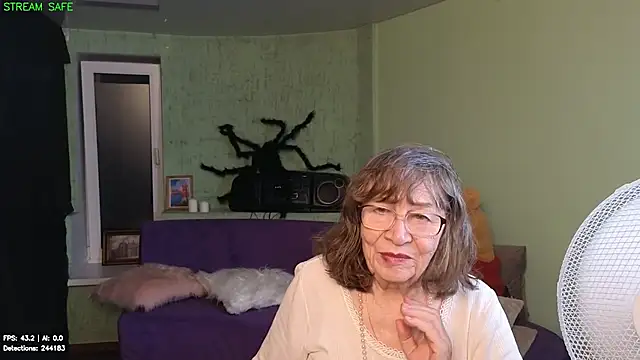 Betty_Brick's Live XXX Chat