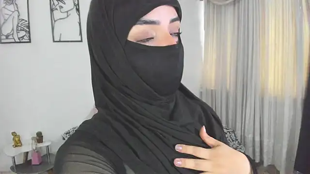Chatroom XXX en direct de Uzra_hayed