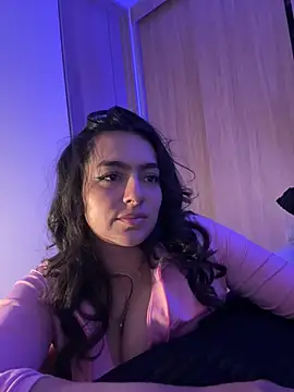 Nicollemays Live XXX-Chat