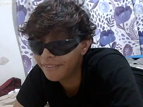 NarcismoXmoon Live XXX-chat