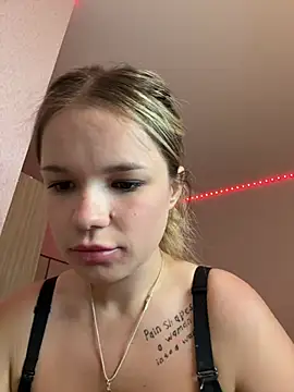 Онлайн чат XXX KimEvanss