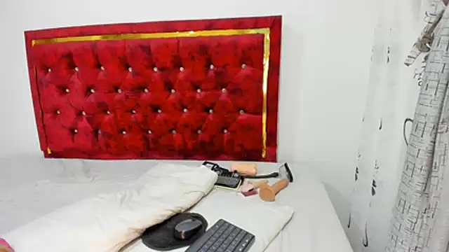 charlloteevans_X 即時 XXX 聊天