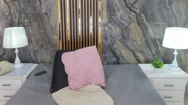 Nyakimgold – Naživo XXX chat