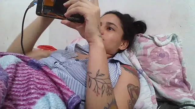 Chat XXX en directo de girl_tits