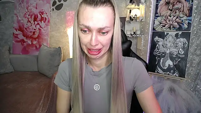 Czat XXX na żywo – NickyAdamidi