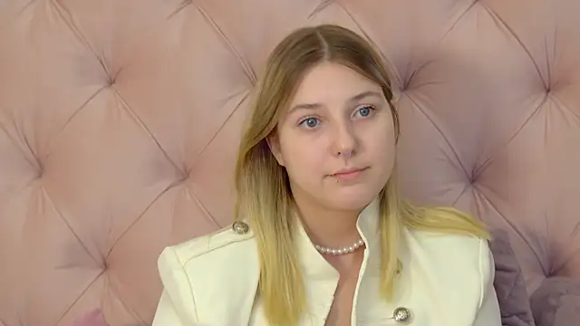 Živý XXX chat TinnaBurton