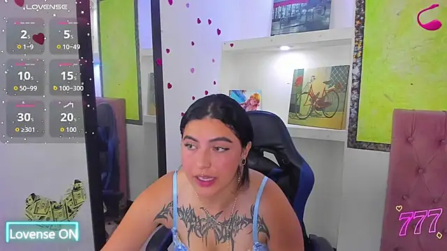 Chatroom XXX en direct de _luna_torres