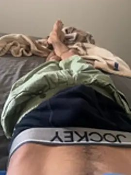 DeepGuy20 Adlı Modelin Canlı XXX Sohbeti