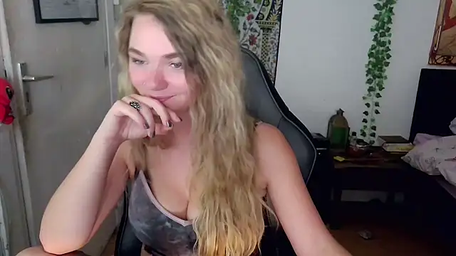 PrinsesCirilla's Live XXX Chat