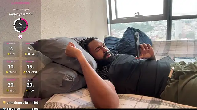 blackmuscless' Live XXX Chat