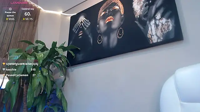 Онлайн чат XXX Colby_driscoll