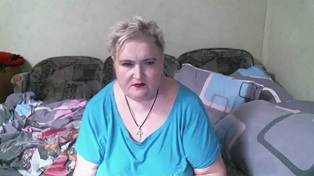 Lana555 Adlı Modelin Canlı XXX Sohbeti
