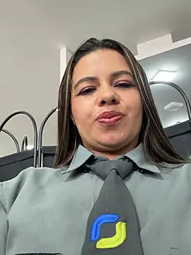 Chat XXX ao vivo de Ariana-07