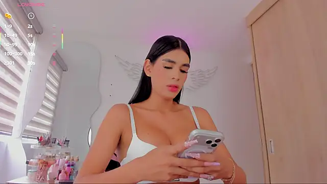 mia_yourmommy Adlı Modelin Web Kamerası Şovu