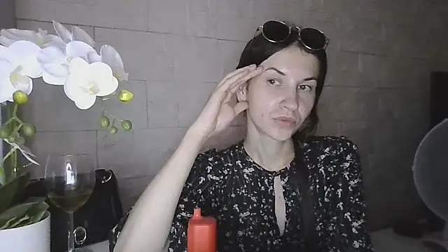 JuliaLovely – Live XXX-chat