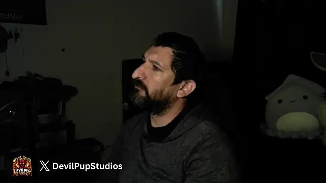 צ'אט XXX בשידור חי של DevilPup75_