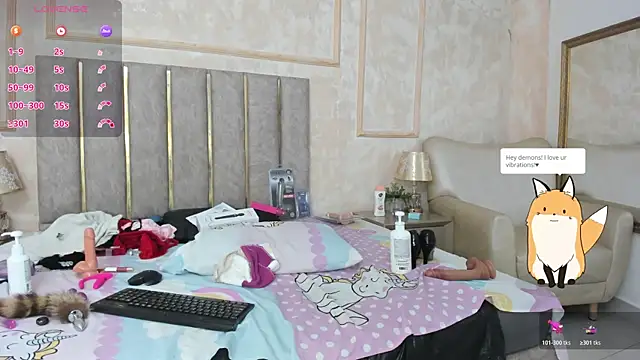 Miaasummern Live XXX chat