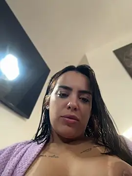 Srta_Jhenny Adlı Modelin Canlı XXX Sohbeti