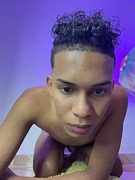dilan_alfonzo Chat XXX in diretta