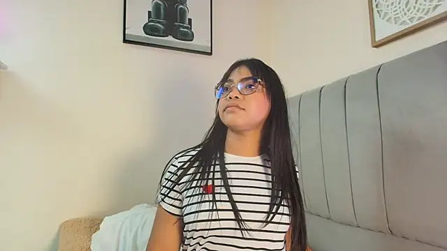 mary_cute9's Live XXX Chat