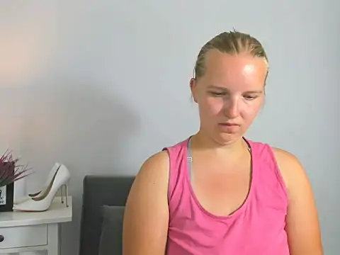 Chat +18 de RoseTeacherX ao vivo