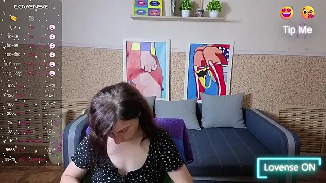 XXX chat uživo modela Muse_kitty_jenia