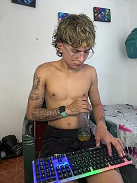 Webkamerová show Ebebyjuan