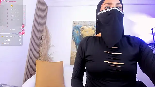 Shahira_Zaya XXX чат на живо