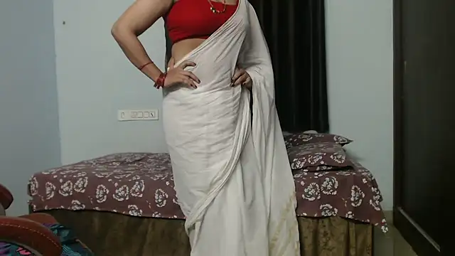 sunitha-3 Obrolan Langsung XXX