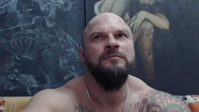 viking_30 Chat XXX in diretta