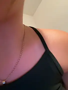 Chat +18 de TheCinderella ao vivo