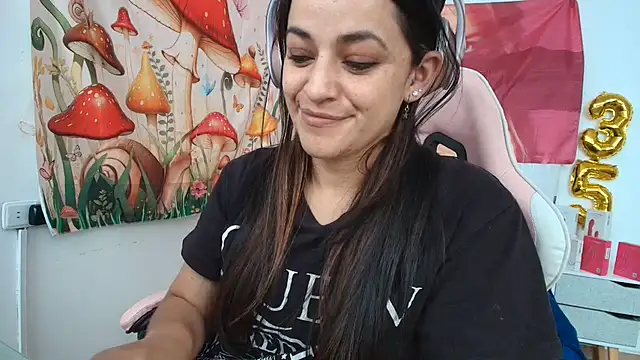 LovelyAzucena Live XXX-Chat