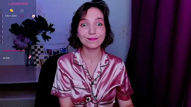 KindHazelHere_'s Live XXX Chat