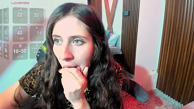 nina_daft élő XXX-chatje