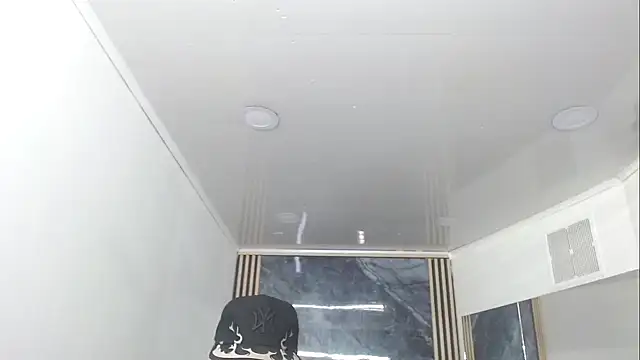 Chat +18 de NoahDant ao vivo