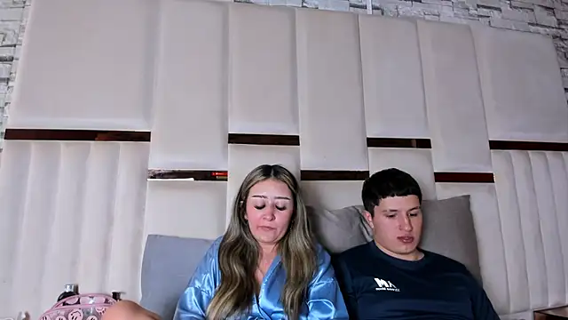 ANLLELOAndANGELA's Live XXX Chat