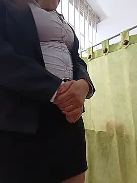 XXX chat uživo modela LIA--23