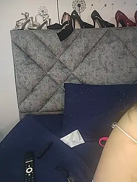 Shantey_Laurent – Naživo XXX chat