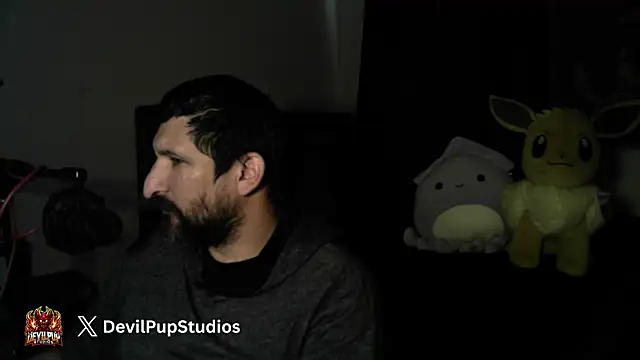 DevilPup75_ live XXX chat