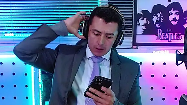 Chat XXX en directo de Godofcumxxx