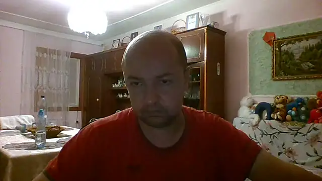 Luceriusbigass webkamerás műsora