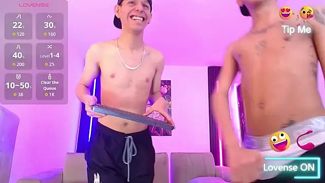 Marcus_and_Tony – Live XXX-chat