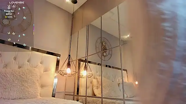 felix_haze 即時 XXX 聊天