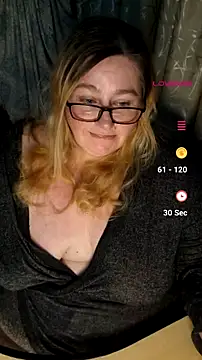 Iceprincess2bad4u's Live XXX Chat