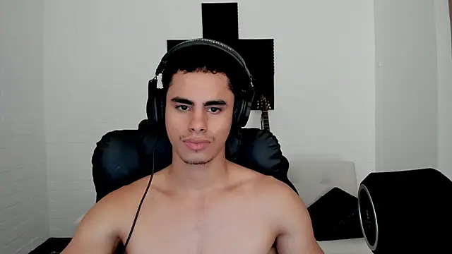 XXX chat uživo modela chicozen