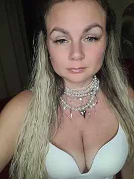 Živý XXX chat candy_queeen